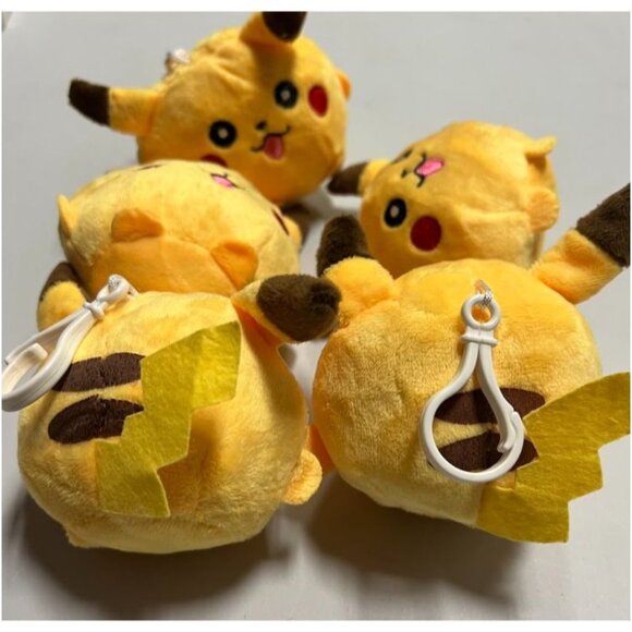 Pokemon Pikachu Clip-On Plushie Keychain set of 20Pk Pokémon - Picture 5 of 5